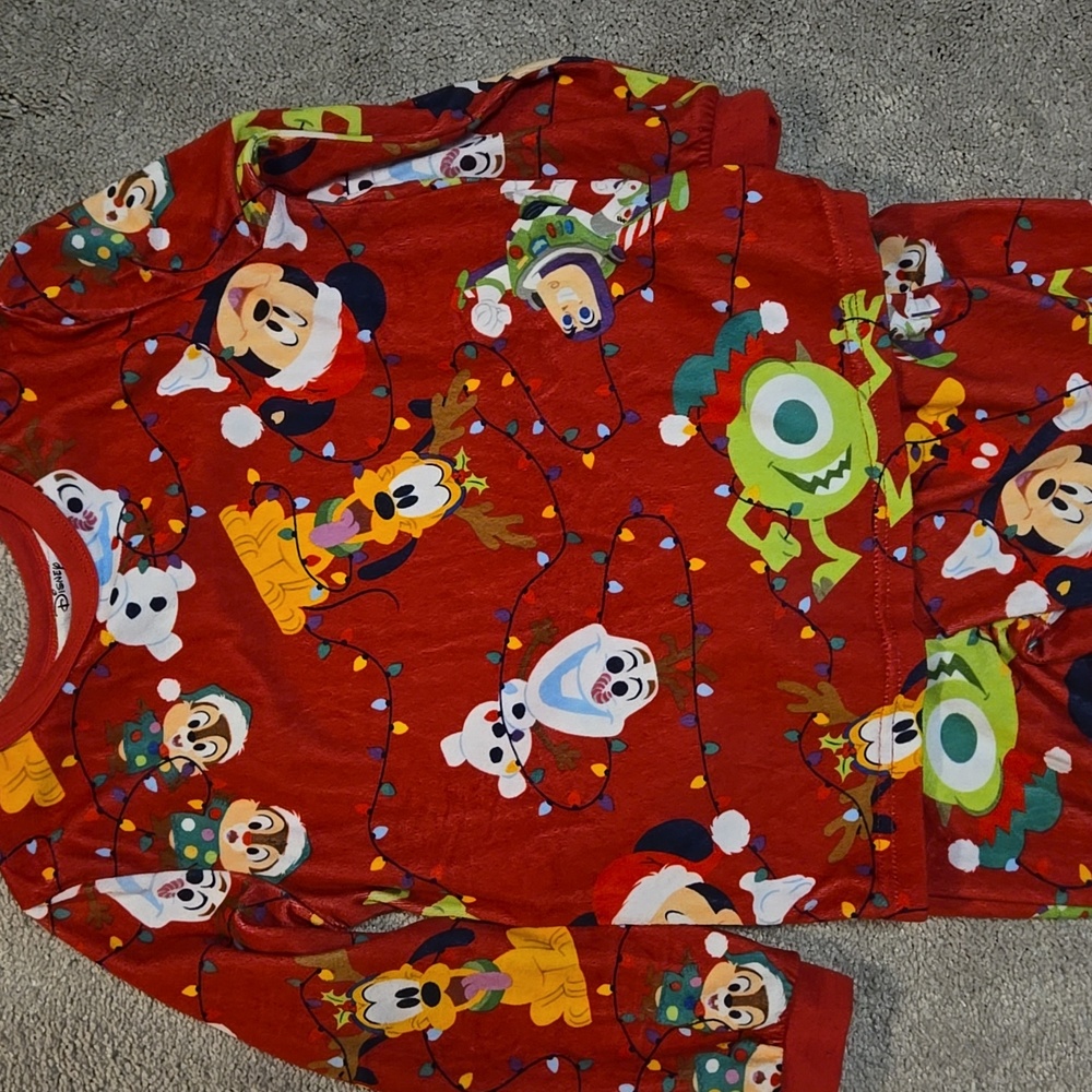 Disney Christmas pajama set